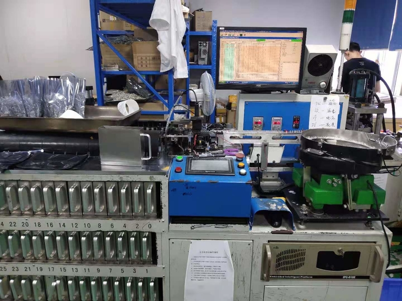 Demo Photoelectric Technology (Wuxi) Co., Ltd. ligne de production du fabricant