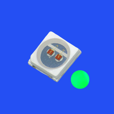 SMD3030 3,0 x 3,0 mm Couleur verte 520-525nm 8-12LM 120 degrés Lentille transparente à l'eau PCT Bracket LED Chip